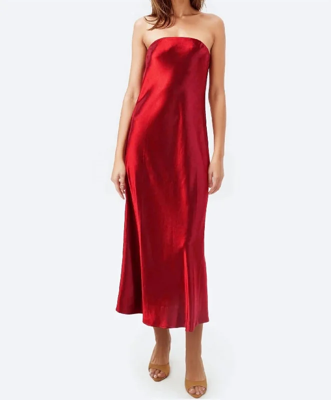 Time-Limited Offer Noelle Dress In Cardinal