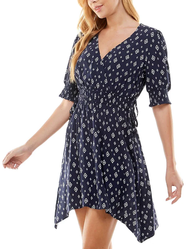 Inventory Reduction Juniors Womens Print Smocked Mini Dress