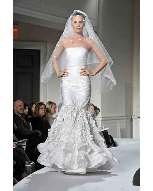 Super Savings Oscar de la Renta Mermaid