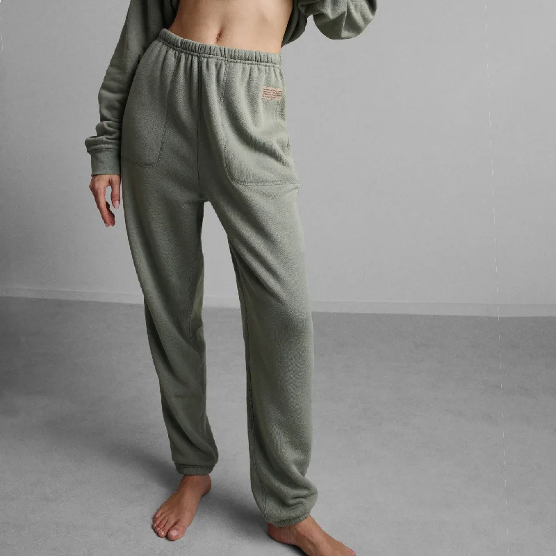 Deep Discounts Silksweats™ Reversible Jogger