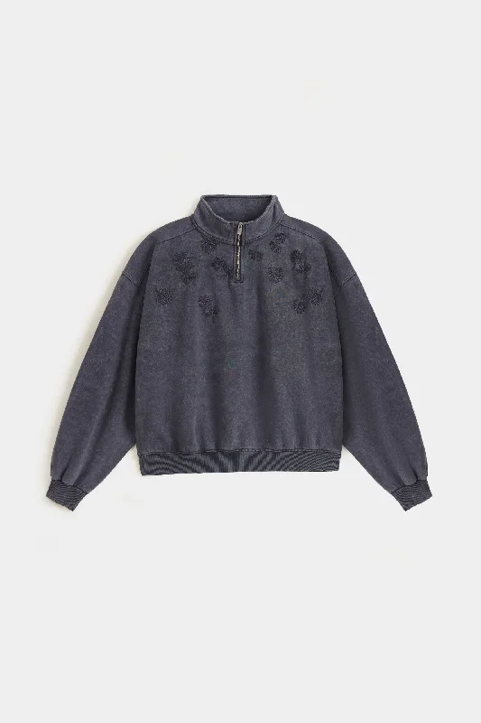 Overstock Sweatshirt With Quarter Zipper In Washed Effect